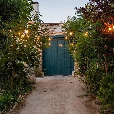 La Casa Grande De *