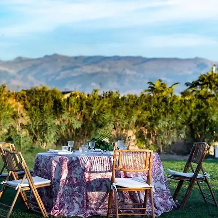 La Casa Grande De Country house *