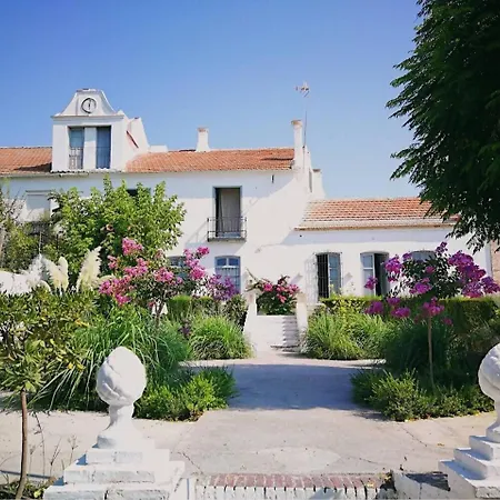 La Casa Grande De *
